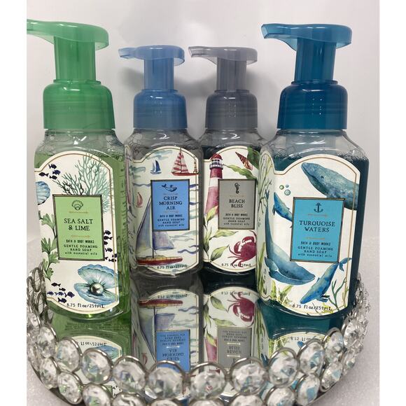 HTF Lot of 4 Bath & Body Works Hand Foaming Soap Summer Collection - Rare - Picture 1 of 6